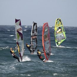 windsurfing