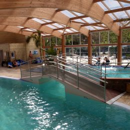 Camping in Argelès-sur-Mer met overdekt en verwarmd zwembad
