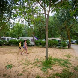 Emplacement camping dans les Pyrénées Orientales